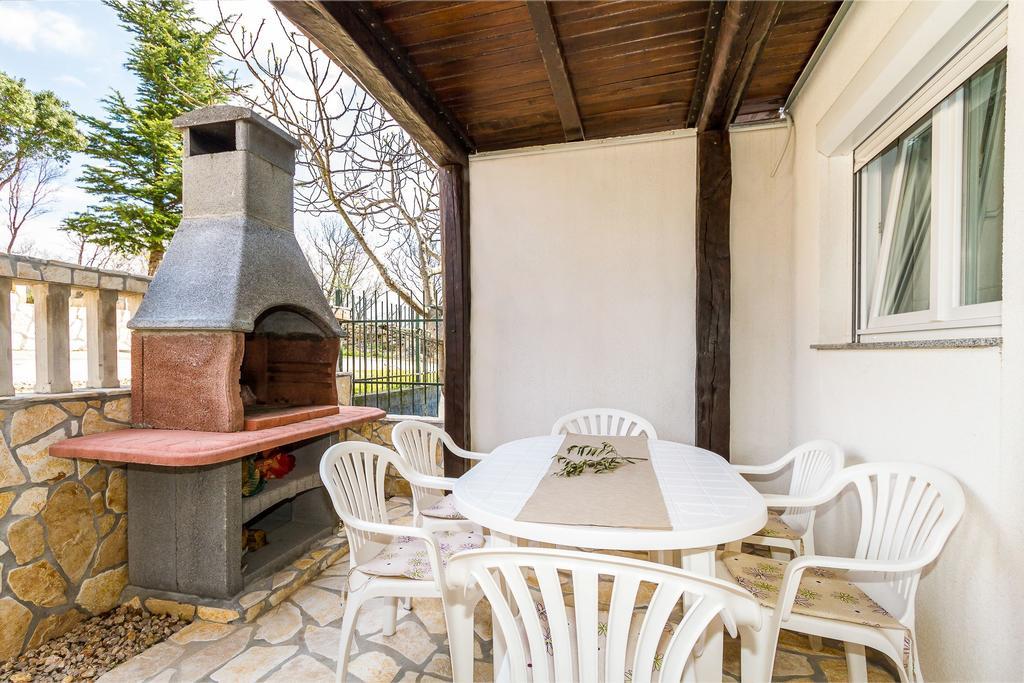 Apartmani Bregovec Maslenica Luaran gambar